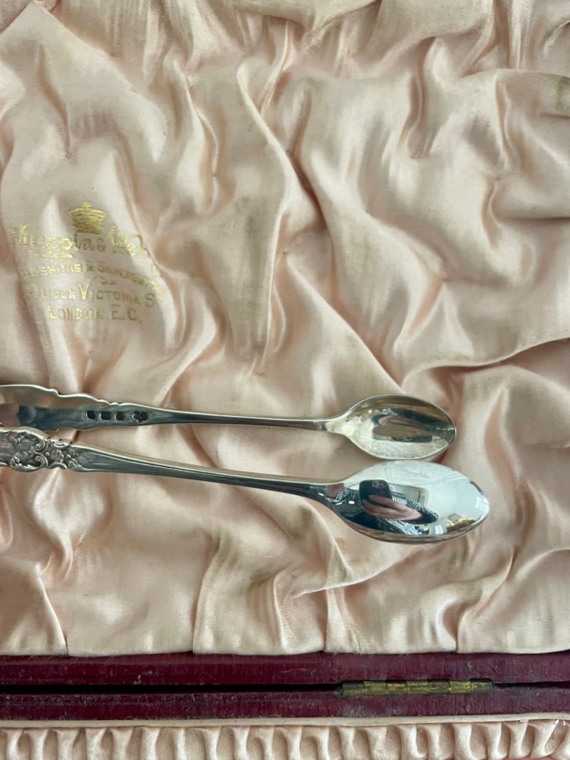 Set of Quality Antique Victorian Solid Silver Spoons and Sugar Tongs - Image 8